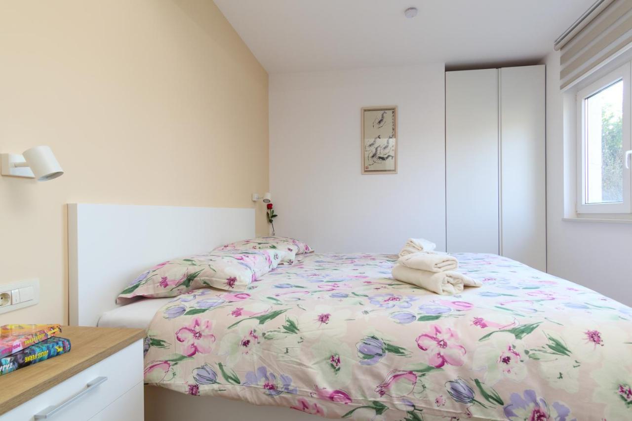Apartmani Ravan Cernik  Extérieur photo